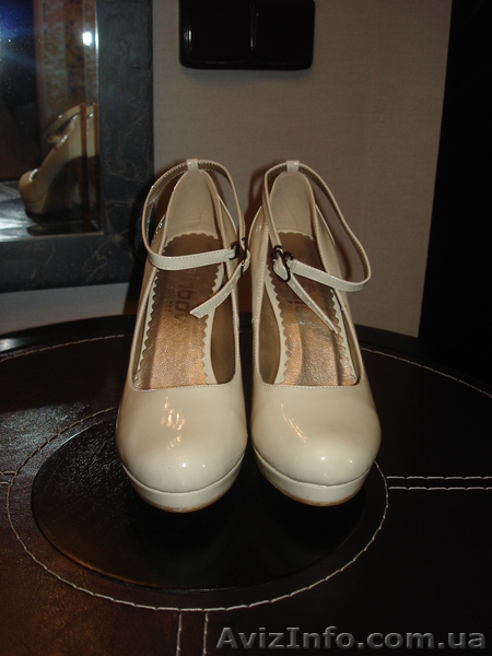 новые женские туфельки - <ro>Изображение</ro><ru>Изображение</ru> #1, <ru>Объявление</ru> #218790