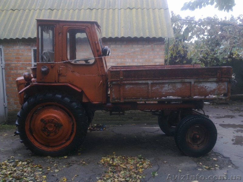 т16  трактор ПРОДАМ 1974ГОДА ВЫПУСКА - <ro>Изображение</ro><ru>Изображение</ru> #1, <ru>Объявление</ru> #413357