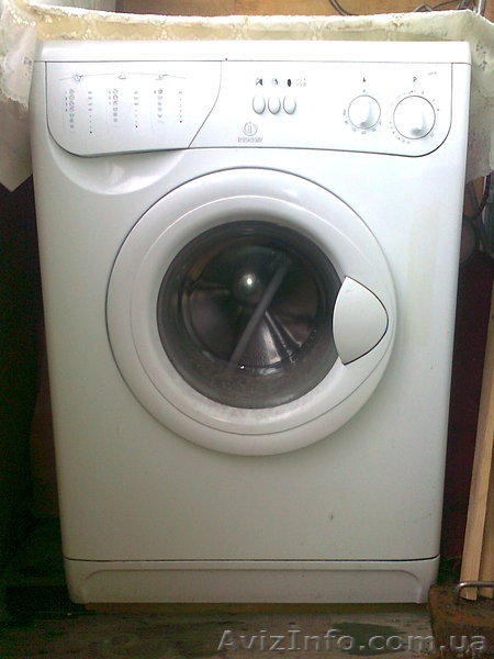 Белая стиральная машина indesit - <ro>Изображение</ro><ru>Изображение</ru> #1, <ru>Объявление</ru> #417475