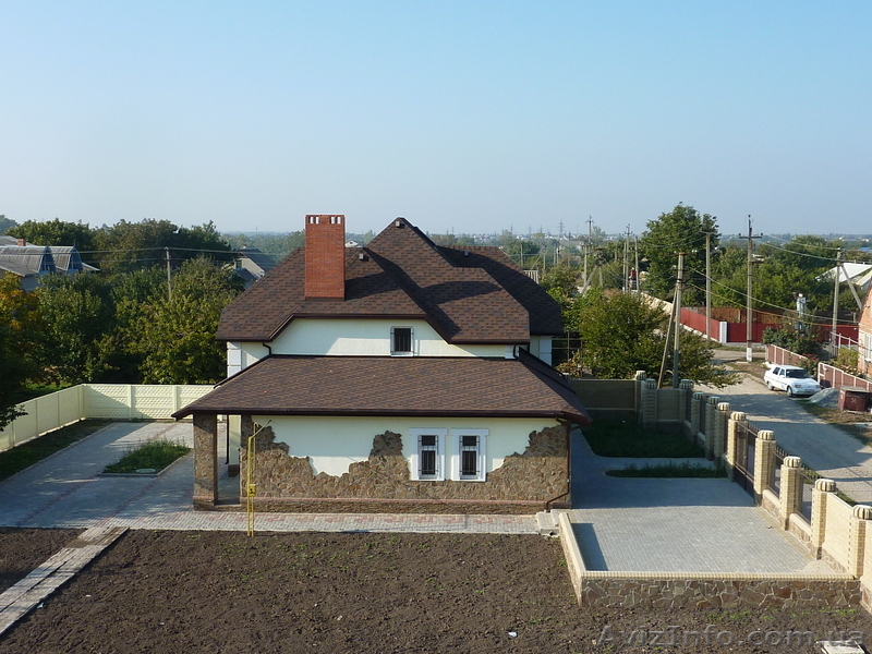 На участке 2 дома (по 3 этажа) - <ro>Изображение</ro><ru>Изображение</ru> #1, <ru>Объявление</ru> #349659