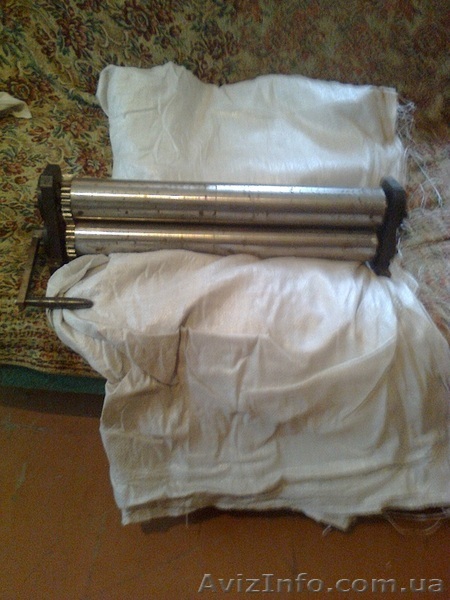 Продам тестораскатку ручную настольную  - <ro>Изображение</ro><ru>Изображение</ru> #1, <ru>Объявление</ru> #817579