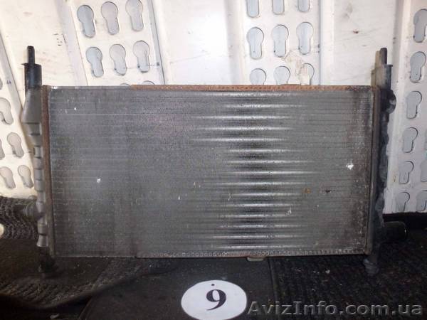 Радиатор Opel Kadett - <ro>Изображение</ro><ru>Изображение</ru> #1, <ru>Объявление</ru> #1334462