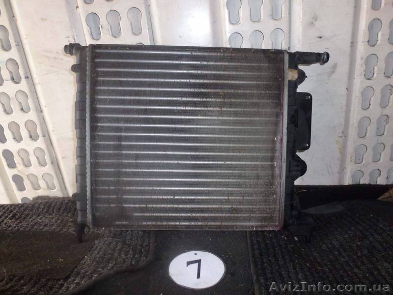 Радиатор Renault Megane - <ro>Изображение</ro><ru>Изображение</ru> #1, <ru>Объявление</ru> #1343865