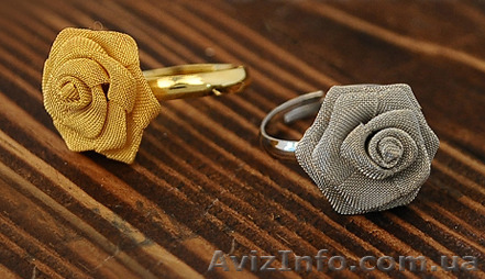 красивое колечко с розочкой под золото, под серебро - <ro>Изображение</ro><ru>Изображение</ru> #1, <ru>Объявление</ru> #1459139