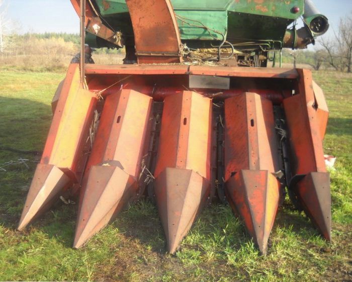  Жатка кукурузная ППК 4 на ниву - <ro>Изображение</ro><ru>Изображение</ru> #1, <ru>Объявление</ru> #1661063