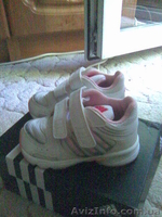 Кросовки "adidas" р.20 для девочки. - <ro>Изображение</ro><ru>Изображение</ru> #1, <ru>Объявление</ru> #67907