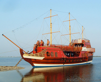 Продам пассажирский прогулочный теплоход, катер - <ro>Изображение</ro><ru>Изображение</ru> #1, <ru>Объявление</ru> #948726