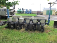 Сеялка точного высева Kinze 3000 6R70, б/у, Запорожская обл  - <ro>Изображение</ro><ru>Изображение</ru> #1, <ru>Объявление</ru> #1435631