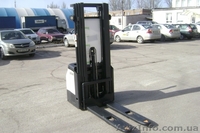 Электроштабелер Crown ES4000-1,2 новый - <ro>Изображение</ro><ru>Изображение</ru> #3, <ru>Объявление</ru> #1546749