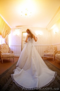 Эксклюэивное свадебное платье - <ro>Изображение</ro><ru>Изображение</ru> #1, <ru>Объявление</ru> #272681