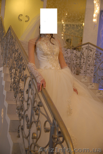 Продам свадебное платье 2000 гр. - <ro>Изображение</ro><ru>Изображение</ru> #1, <ru>Объявление</ru> #575160