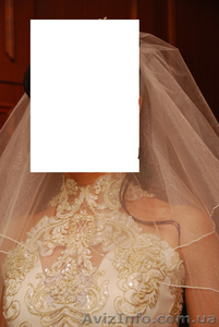 Продам свадебное платье 2000 гр. - <ro>Изображение</ro><ru>Изображение</ru> #2, <ru>Объявление</ru> #575160