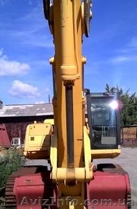 Продаем гусеничный экскаватор JCB JS 330 LC,  2, 2 м3,  2008 г.в.