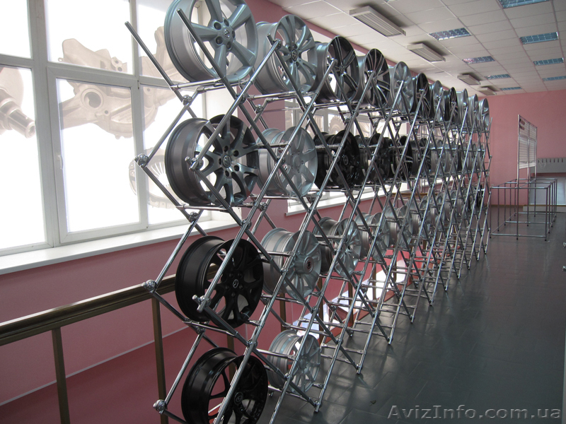 Торговое оборудование на основе хромированной трубы - <ro>Изображение</ro><ru>Изображение</ru> #2, <ru>Объявление</ru> #483585