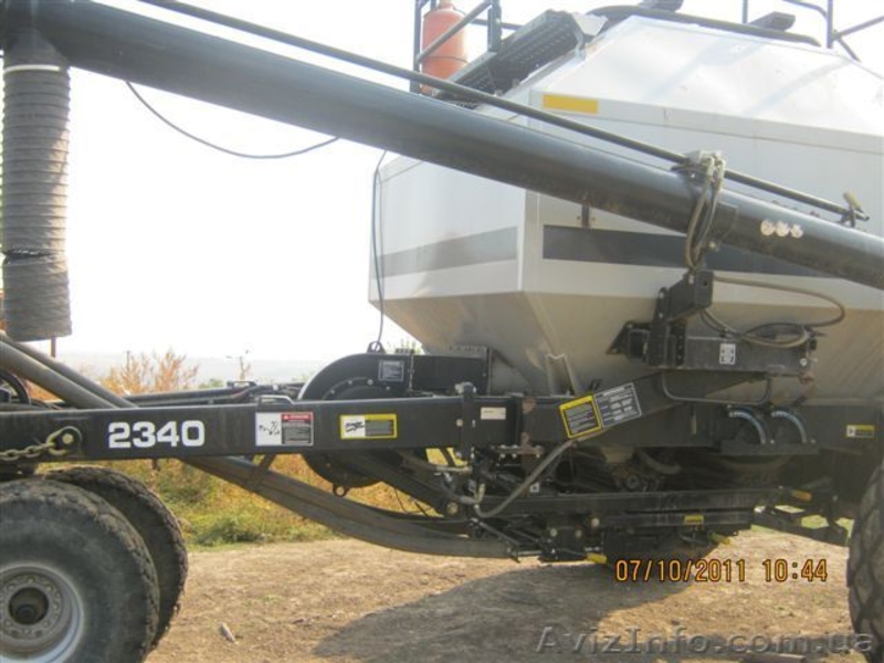 Продам посевной комплекс  FLEXI COIL ST-820, 2008 г.в. и трактор  NEW HOLLAND T  - <ro>Изображение</ro><ru>Изображение</ru> #2, <ru>Объявление</ru> #562460