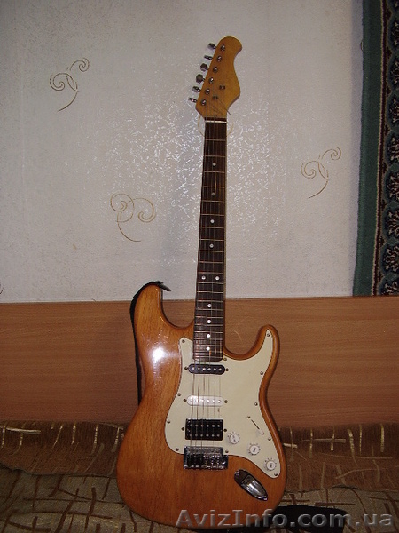 Электоргитара Недорого Срочно Отл. сост. - <ro>Изображение</ro><ru>Изображение</ru> #4, <ru>Объявление</ru> #720607