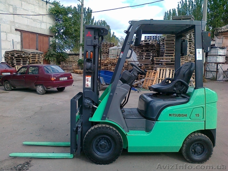 вилочный автопогрузчик Mitsubishi на 1.5 тонны с боковым сдвигом - <ro>Изображение</ro><ru>Изображение</ru> #1, <ru>Объявление</ru> #801818