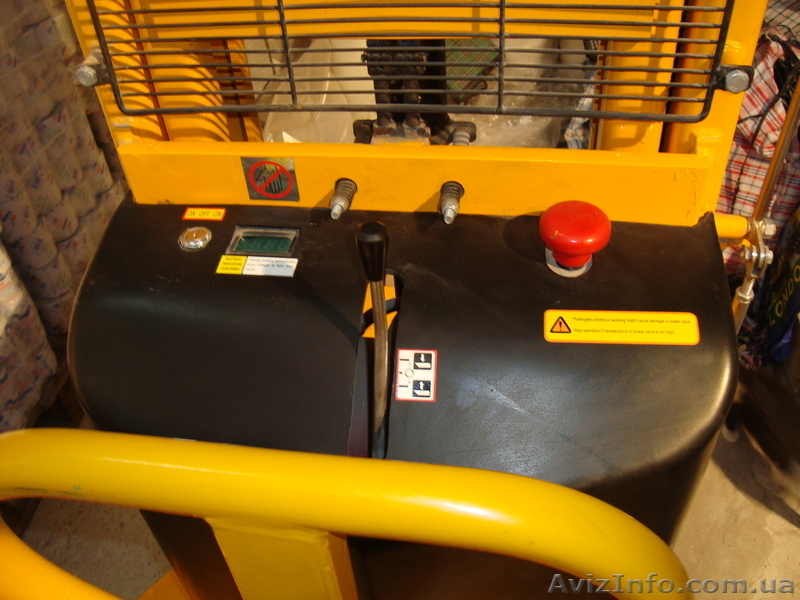 Штабелер с электроподъемником - <ro>Изображение</ro><ru>Изображение</ru> #2, <ru>Объявление</ru> #863973