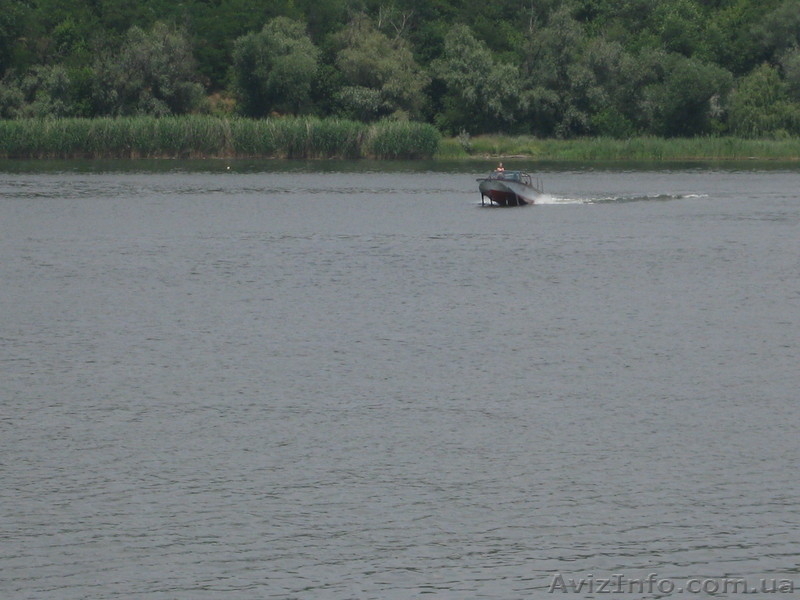 Катер  Волга  на  подводных  крыльях - <ro>Изображение</ro><ru>Изображение</ru> #3, <ru>Объявление</ru> #907445