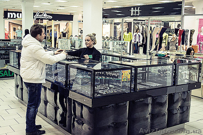 Продам торговое оборудование, витрина, островок.  3*2м - <ro>Изображение</ro><ru>Изображение</ru> #1, <ru>Объявление</ru> #954361