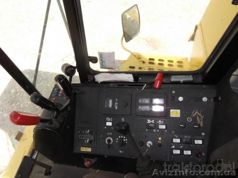 44.Компания Harvesto продает Зерноуборочный комбайн  New Holland TX 34 - <ro>Изображение</ro><ru>Изображение</ru> #4, <ru>Объявление</ru> #1151907