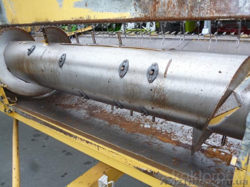 58.Компания Harvesto продает Зерноуборочный комбайн  New Holland TX 67 - <ro>Изображение</ro><ru>Изображение</ru> #7, <ru>Объявление</ru> #1153368