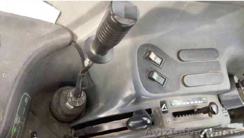 82.Компания Harvesto продает Трактор New Holland TS 100 - <ro>Изображение</ro><ru>Изображение</ru> #5, <ru>Объявление</ru> #1163763