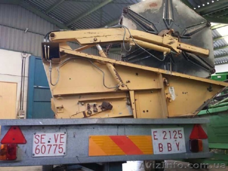 86.Компания Harvesto продает  зерноуборочный комбайн  New Holland TX 66 - <ro>Изображение</ro><ru>Изображение</ru> #6, <ru>Объявление</ru> #1163773