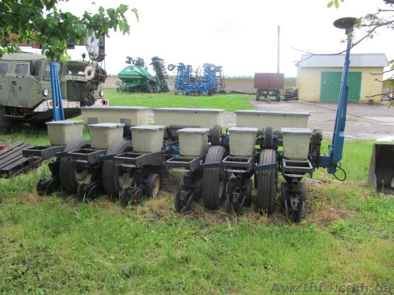 Сеялка точного высева Kinze 3000 6R70, б/у, Запорожская обл  - <ro>Изображение</ro><ru>Изображение</ru> #1, <ru>Объявление</ru> #1435631