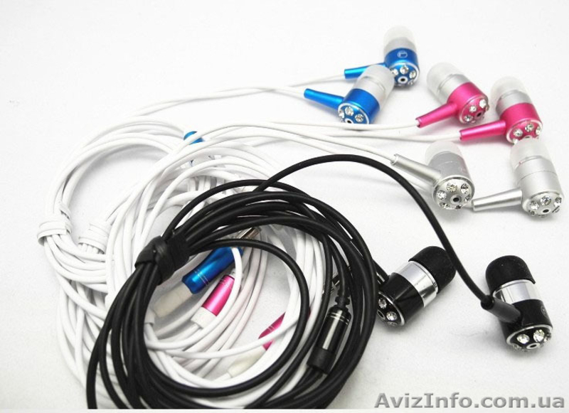 Стильные яркие вакуумные наушники со стразами - <ro>Изображение</ro><ru>Изображение</ru> #1, <ru>Объявление</ru> #1458433