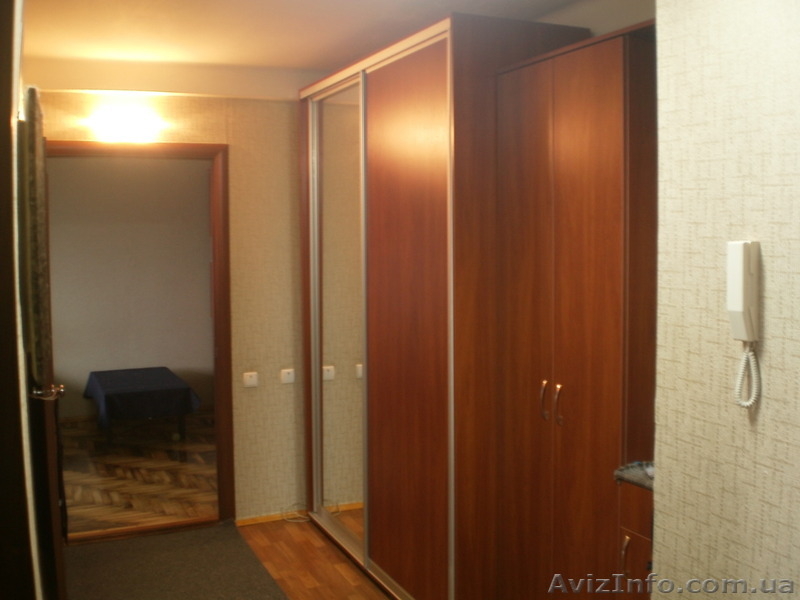 Продам 3-хкомн. квартиру в Запорожье или меняю на Крым, Россию - <ro>Изображение</ro><ru>Изображение</ru> #1, <ru>Объявление</ru> #1573210