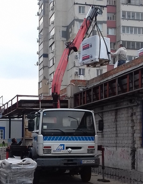 авто с краном-манипулятором - <ro>Изображение</ro><ru>Изображение</ru> #4, <ru>Объявление</ru> #925628