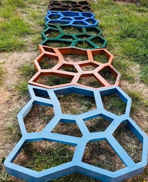 Форма для садовой дорожки Запорожье Садовая дорожка из бетона в Запорожье - <ro>Изображение</ro><ru>Изображение</ru> #1, <ru>Объявление</ru> #1708462