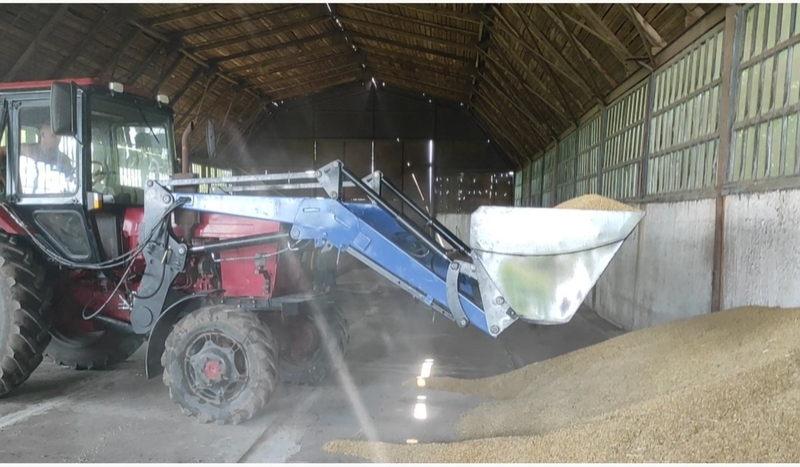 КУН Фронтальний навантажувач  для тракторiв МТЗ,ЮМЗ,Т40 та iн - <ro>Изображение</ro><ru>Изображение</ru> #5, <ru>Объявление</ru> #1712457