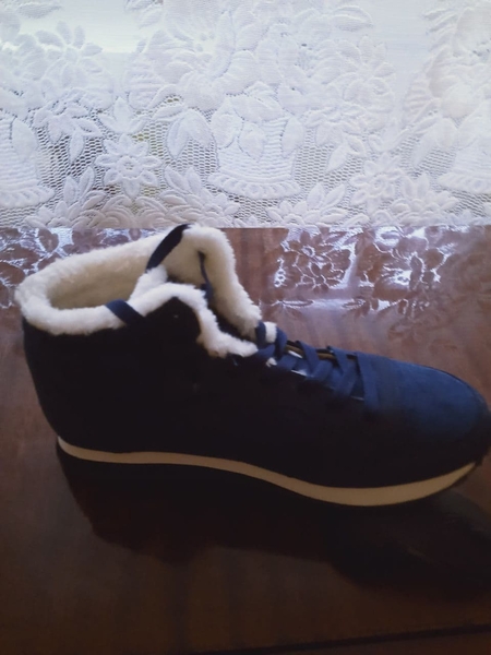 Продаю ботинки на меху - <ro>Изображение</ro><ru>Изображение</ru> #2, <ru>Объявление</ru> #1720700