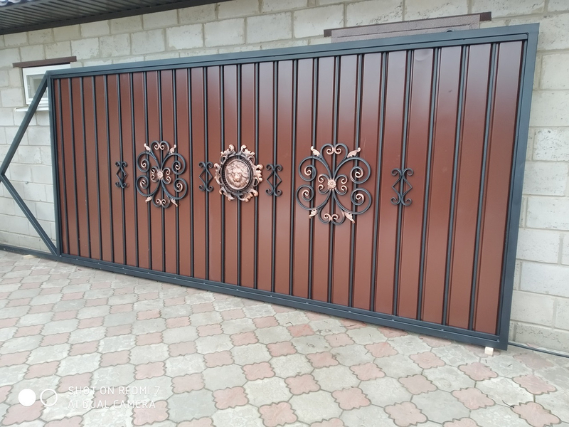 Продажа кованных распашных ворот из профнастила, навесов, заборов, беседок - <ro>Изображение</ro><ru>Изображение</ru> #5, <ru>Объявление</ru> #1735772