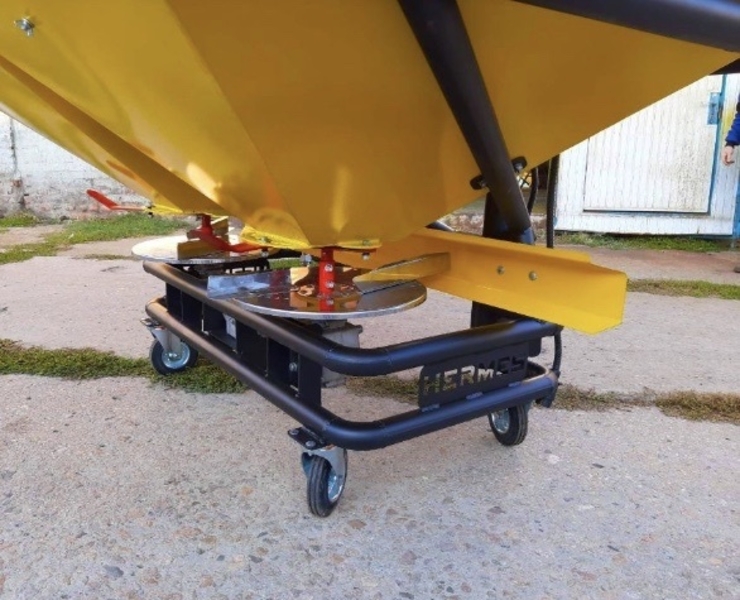 Розкидачі мінеральних добрив навісні та причепні - <ro>Изображение</ro><ru>Изображение</ru> #3, <ru>Объявление</ru> #1744778